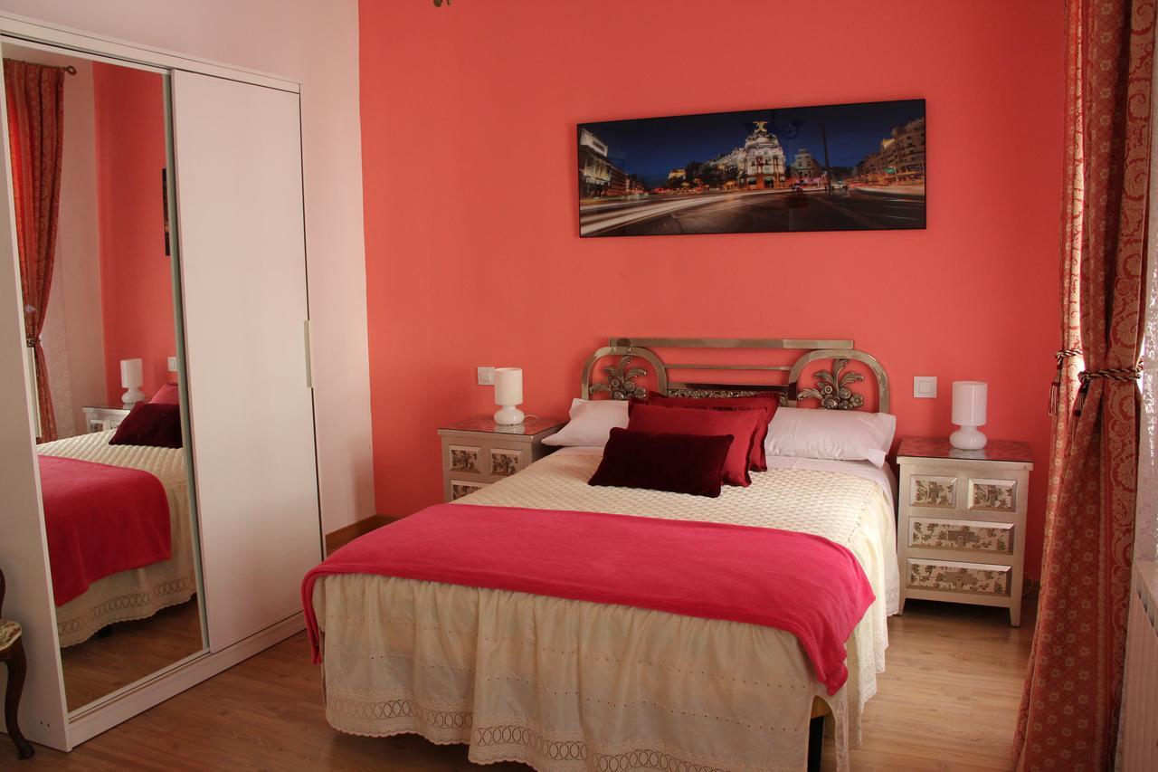 Casa De Huespedes Galaica Ξενοδοχείο Μαδρίτη Δωμάτιο φωτογραφία